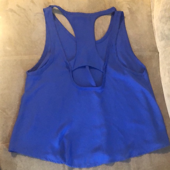 Blue tank top - Picture 2 of 3